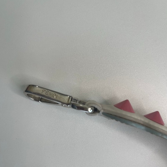 Fendi Stud Pattern Mini Strap - Picture 6 of 9